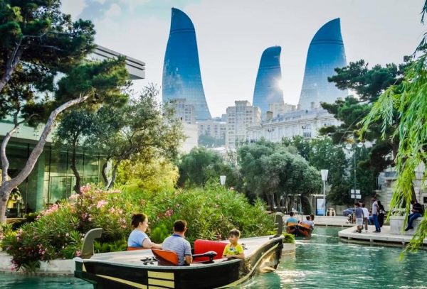السياحة في أذربيجان وكيف السياحة في اذربيجان؟